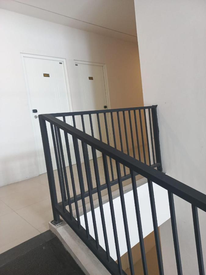 Cendana Coliving Solo Baru 호텔 외부 사진